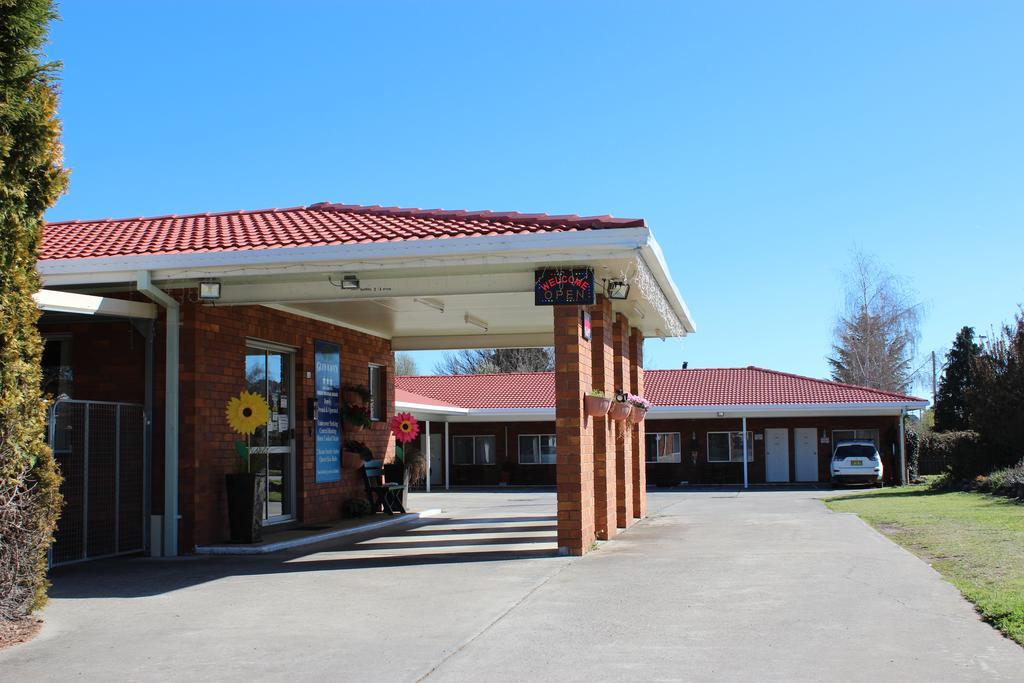 Glen Innes Lodge Motel Exterior photo